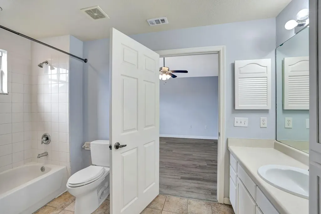 7965 Preserve Circle Naples FL 34119