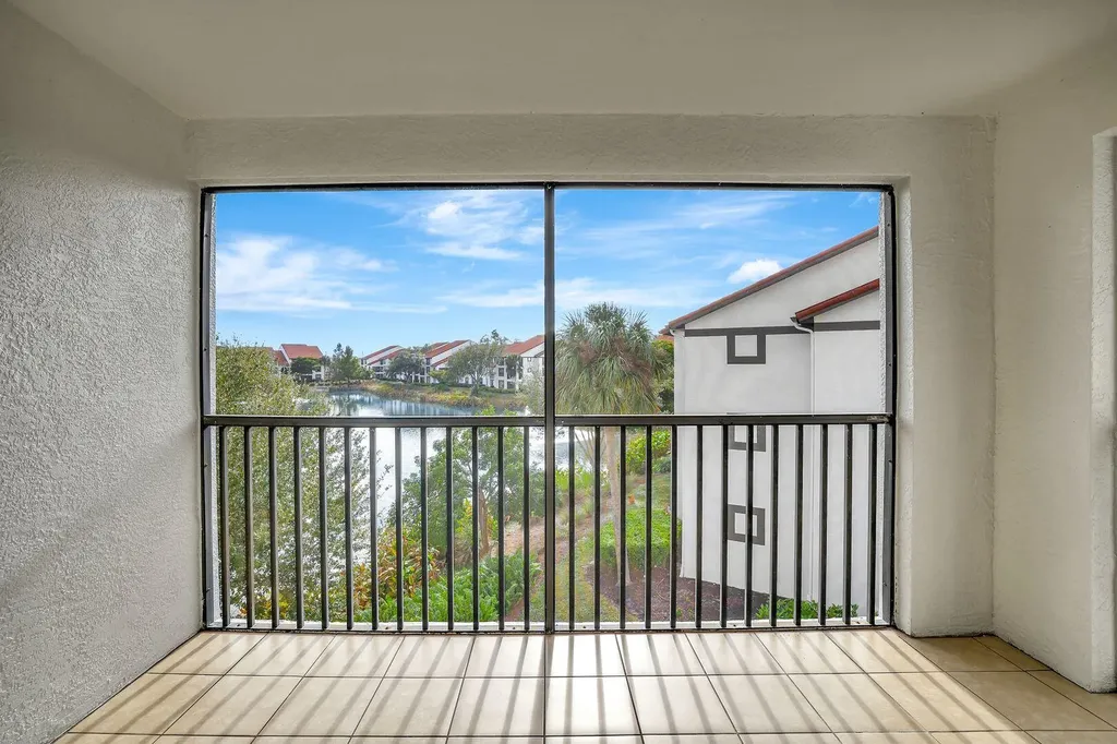 7965 Preserve Circle Naples FL 34119