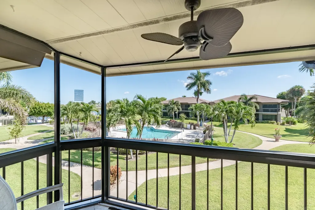 513 Seaview Court Marco Island FL 34145