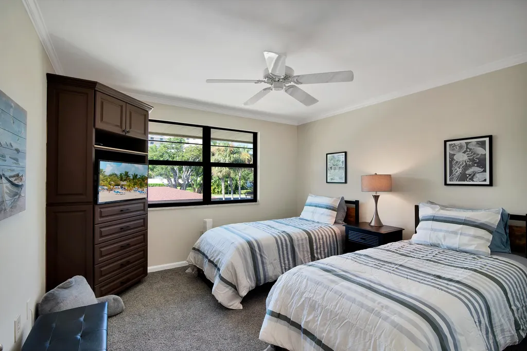 513 Seaview Court Marco Island FL 34145