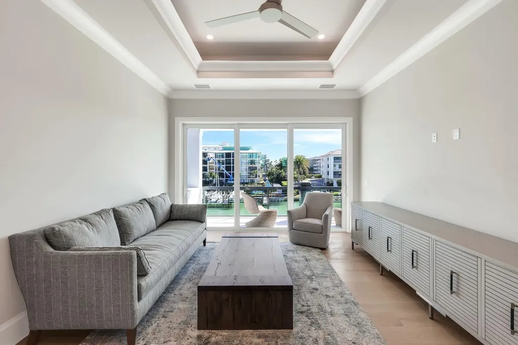 888 Banyan Court Marco Island FL 34145