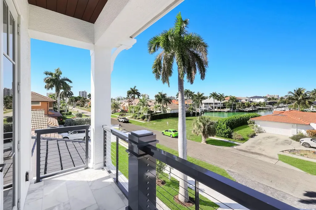 888 Banyan Court Marco Island FL 34145