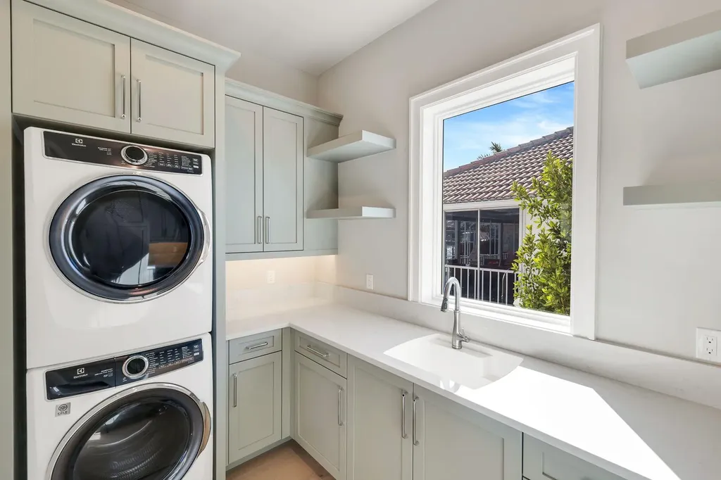 888 Banyan Court Marco Island FL 34145