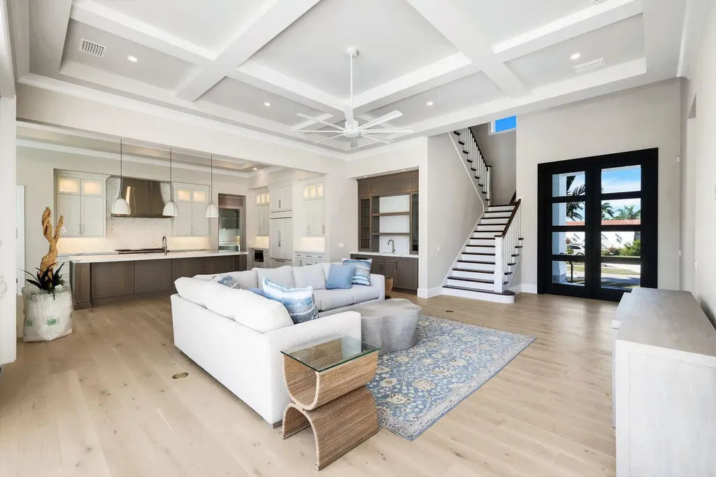 888 Banyan Court Marco Island FL 34145