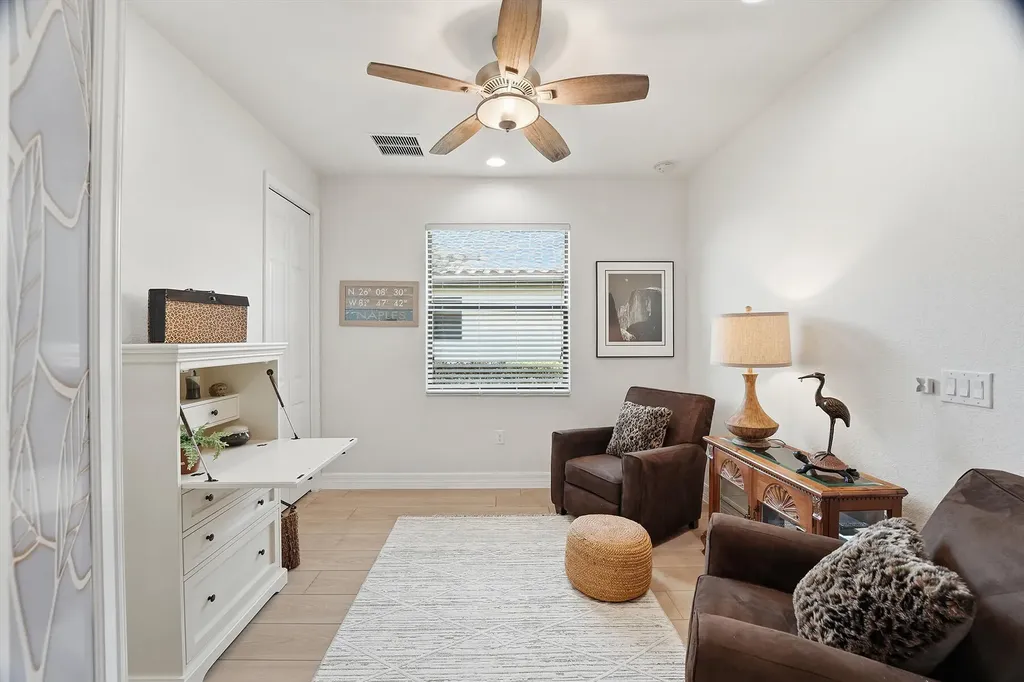 2906 Aviamar Circle Naples FL 34114