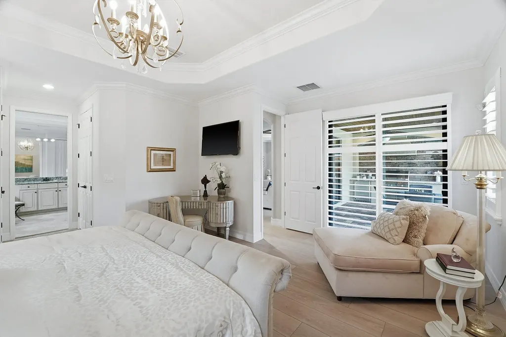 2906 Aviamar Circle Naples FL 34114