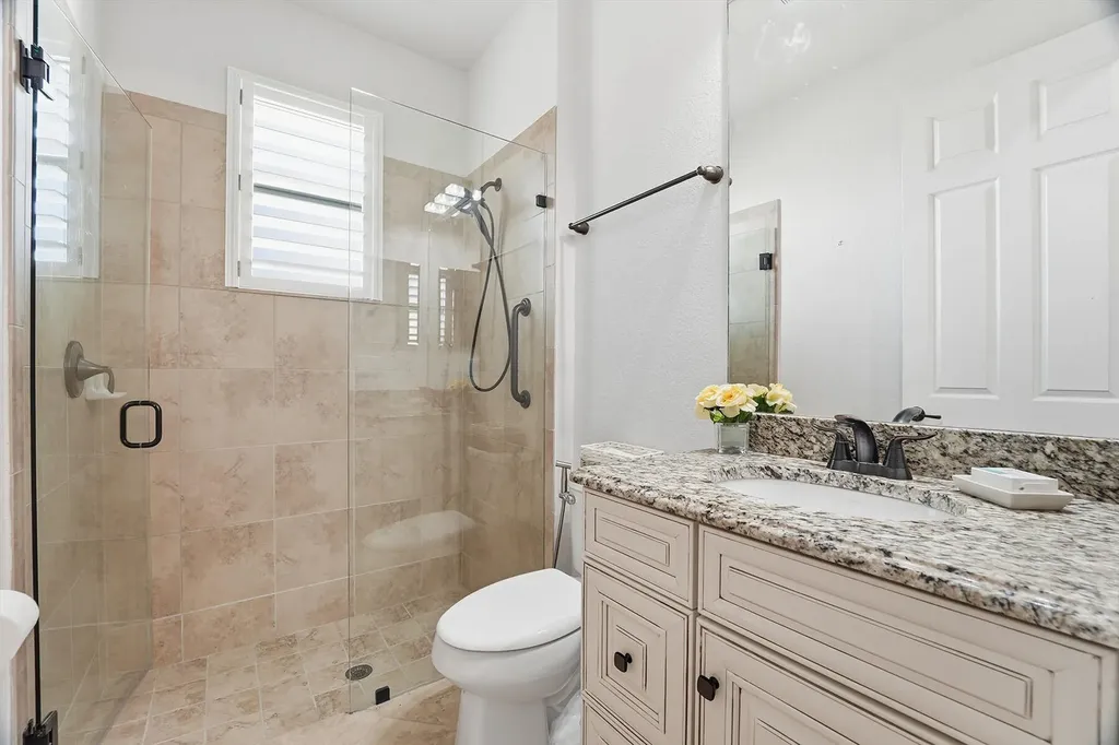 2906 Aviamar Circle Naples FL 34114