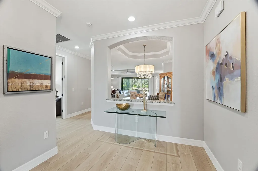 2906 Aviamar Circle Naples FL 34114