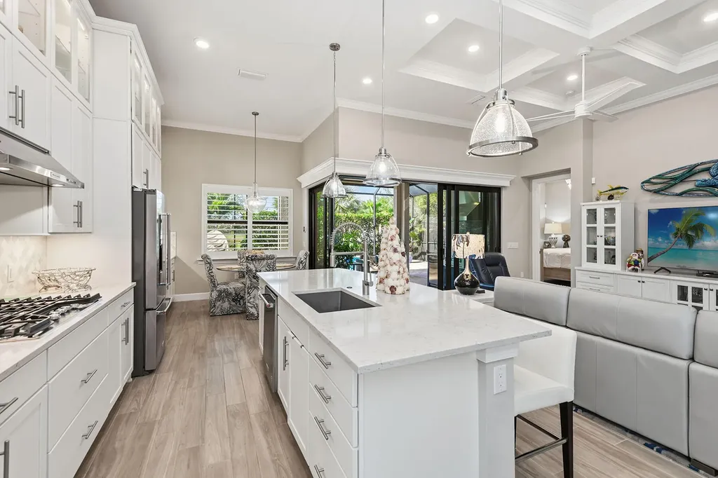 2797 Amaranda Court Naples FL 34114