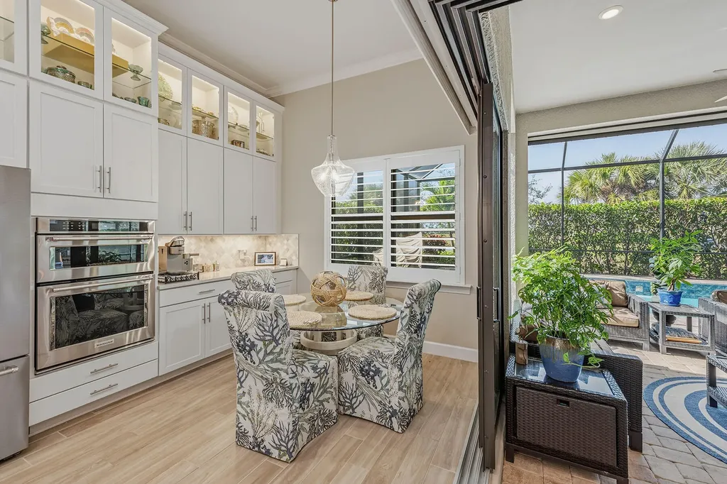 2797 Amaranda Court Naples FL 34114