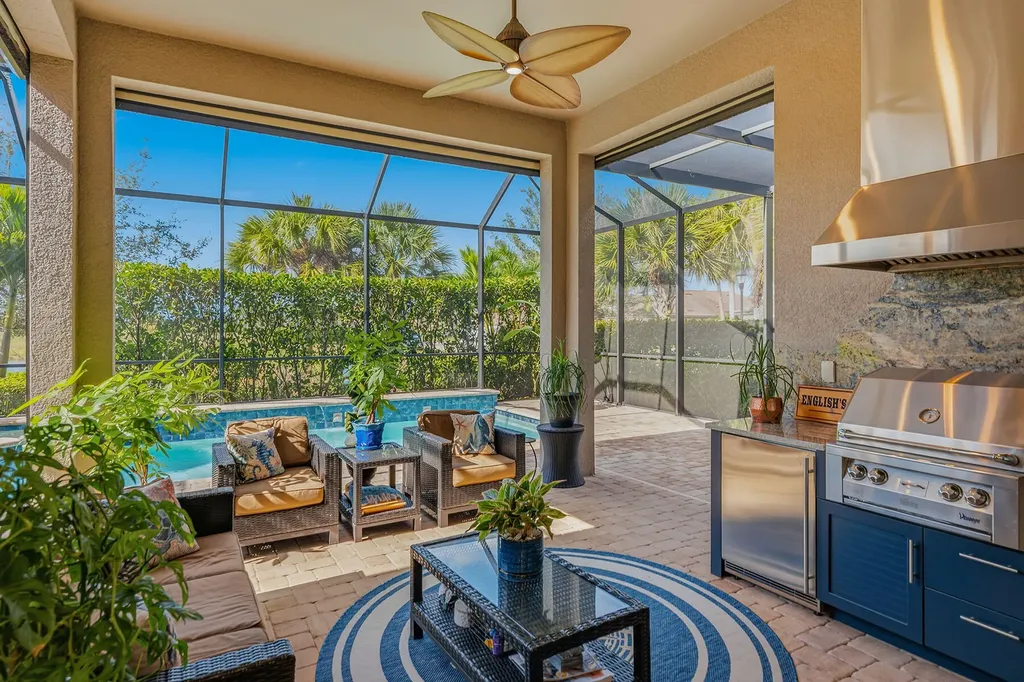 2797 Amaranda Court Naples FL 34114