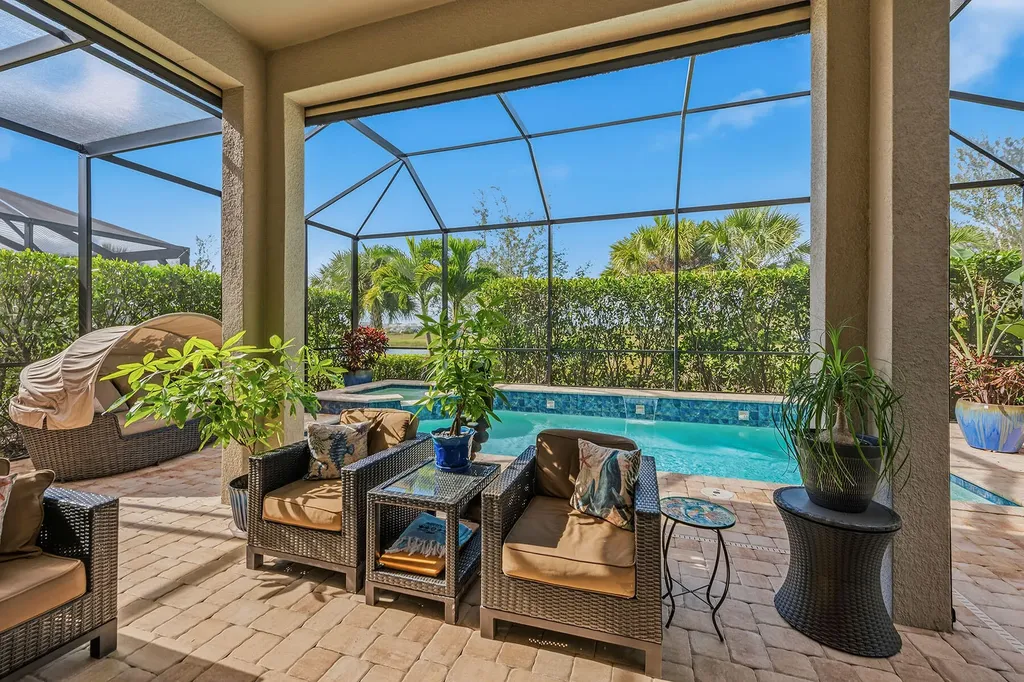 2797 Amaranda Court Naples FL 34114