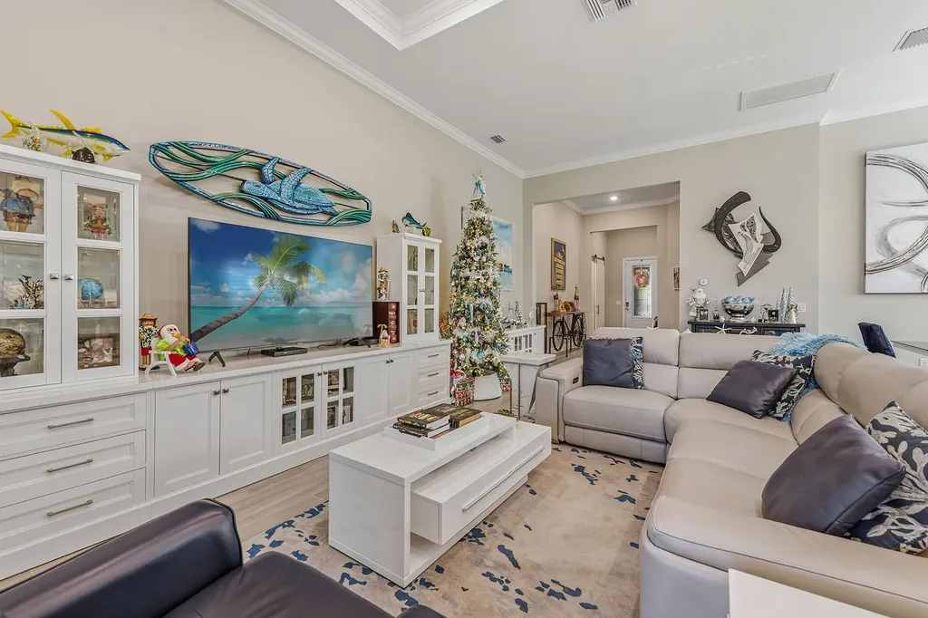 2797 Amaranda Court Naples FL 34114