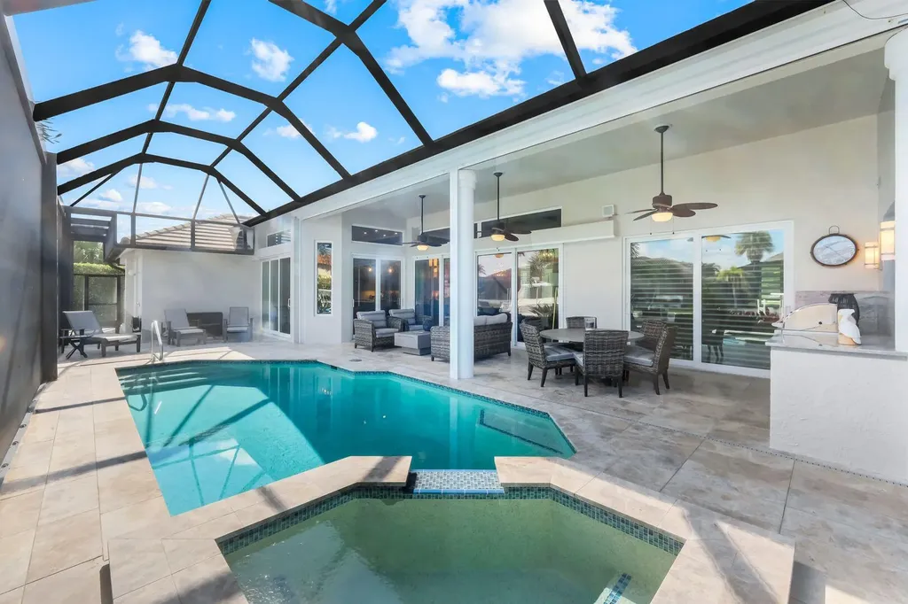 820 Giralda Court Marco Island FL 34145