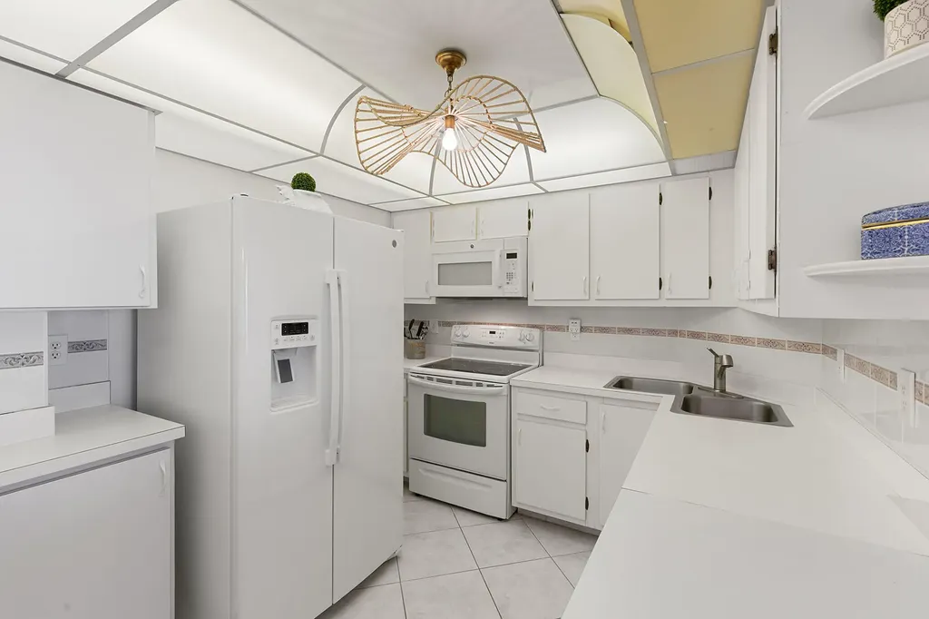 440 Seaview Court Marco Island FL 34145