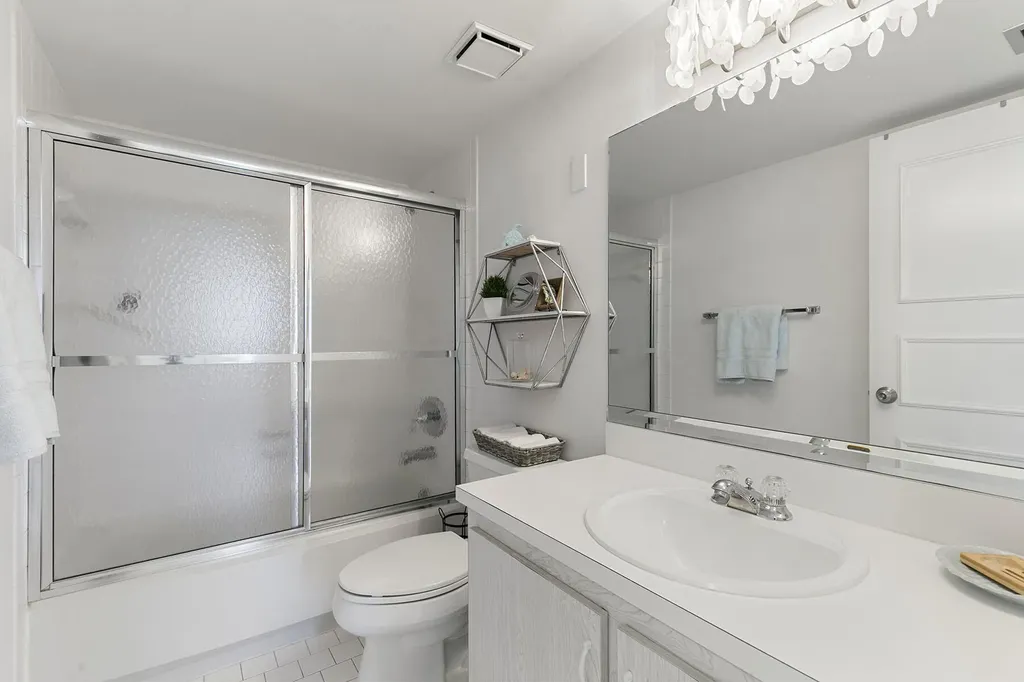 440 Seaview Court Marco Island FL 34145