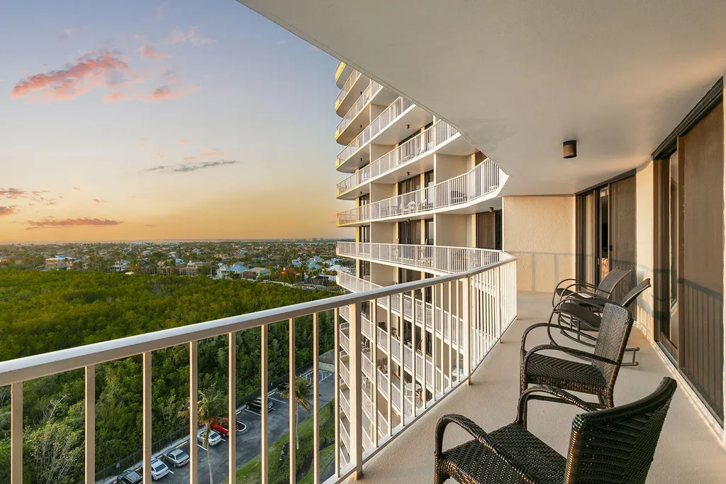 440 Seaview Court Marco Island FL 34145