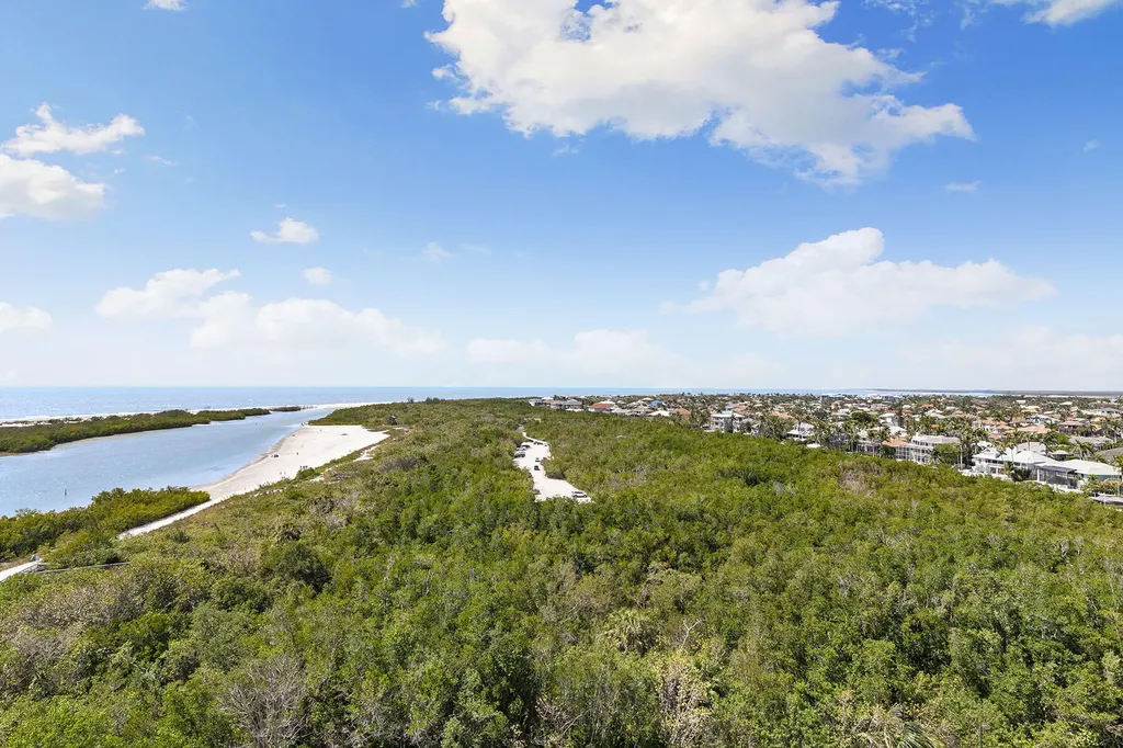 440 Seaview Court Marco Island FL 34145