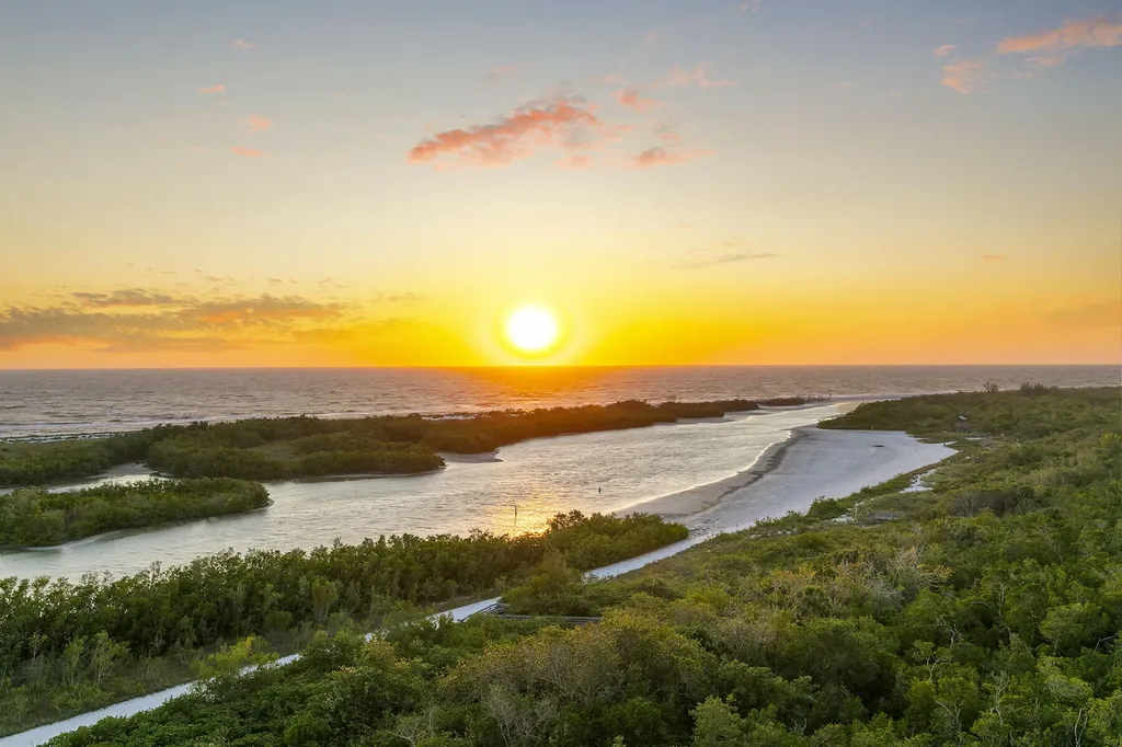 440 Seaview Court Marco Island FL 34145