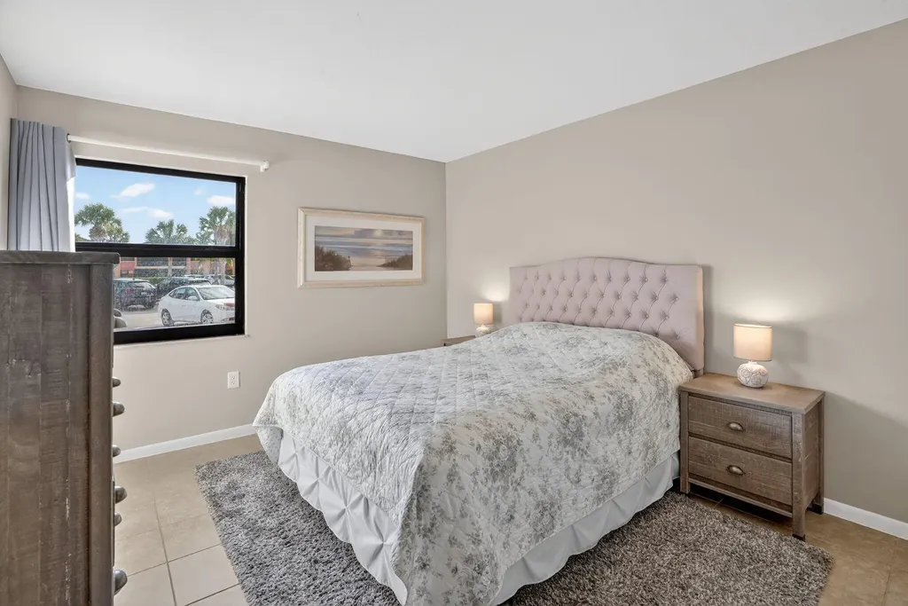 1544 Mainsail Drive Naples FL 34114