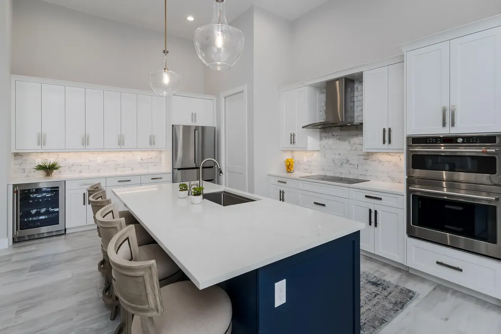 1148 Breakwater Court Marco Island FL 34145