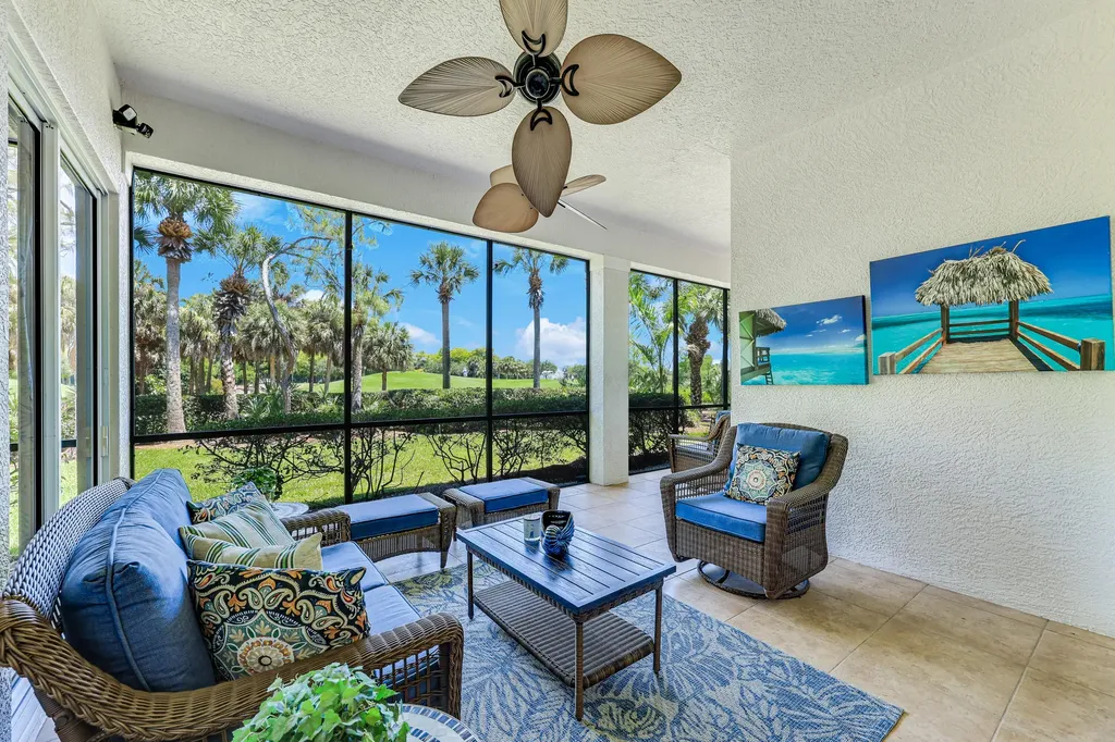 9002 Cascada Way Naples FL 34114