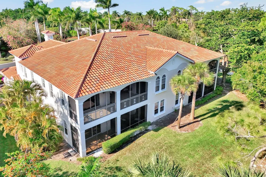 9002 Cascada Way Naples FL 34114