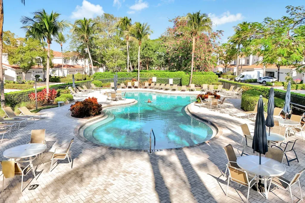 9002 Cascada Way Naples FL 34114