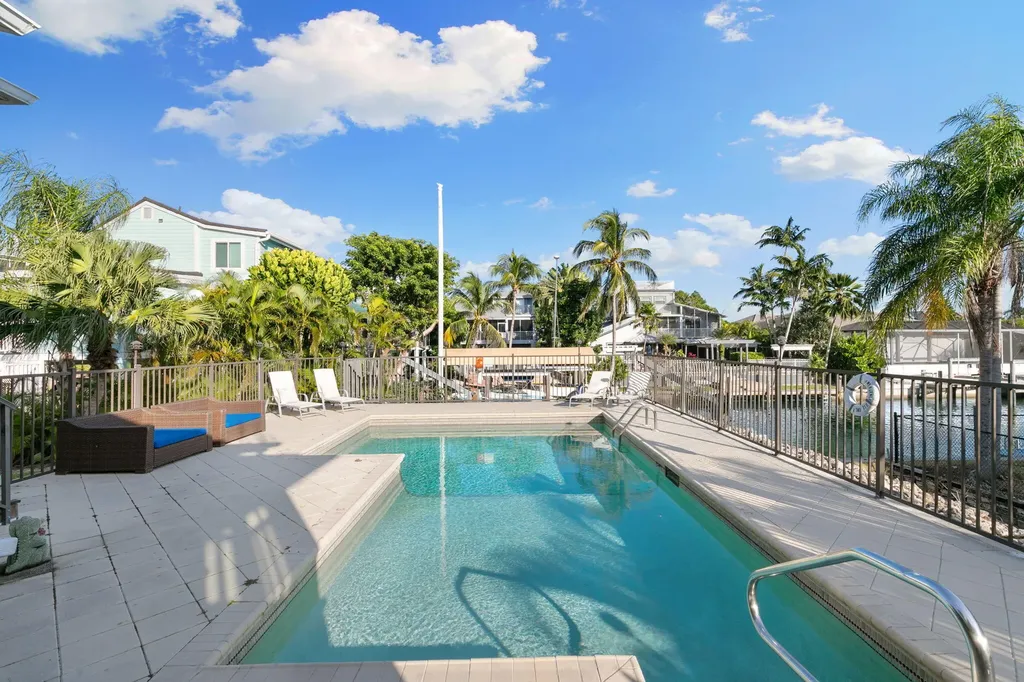 821 Palm Street Marco Island FL 34145