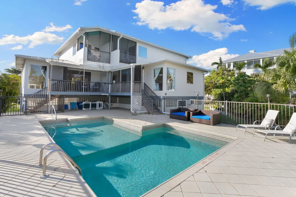 821 Palm Street Marco Island FL 34145