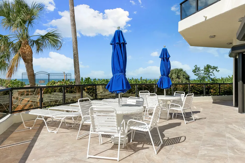 730 S Collier Marco Island FL 34145