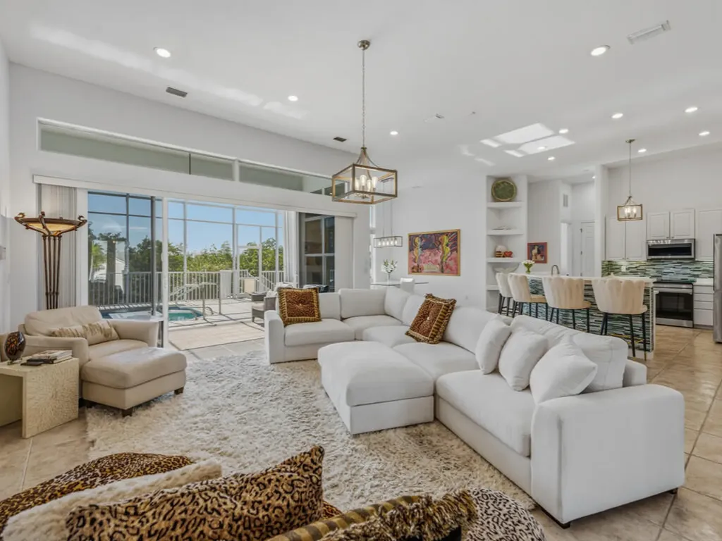 524 Spinnaker Drive Marco Island FL 34145