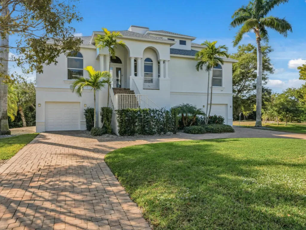 524 Spinnaker Drive Marco Island FL 34145