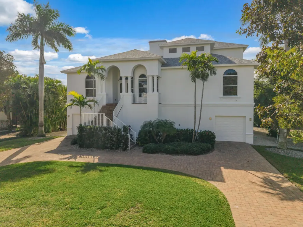 524 Spinnaker Drive Marco Island FL 34145