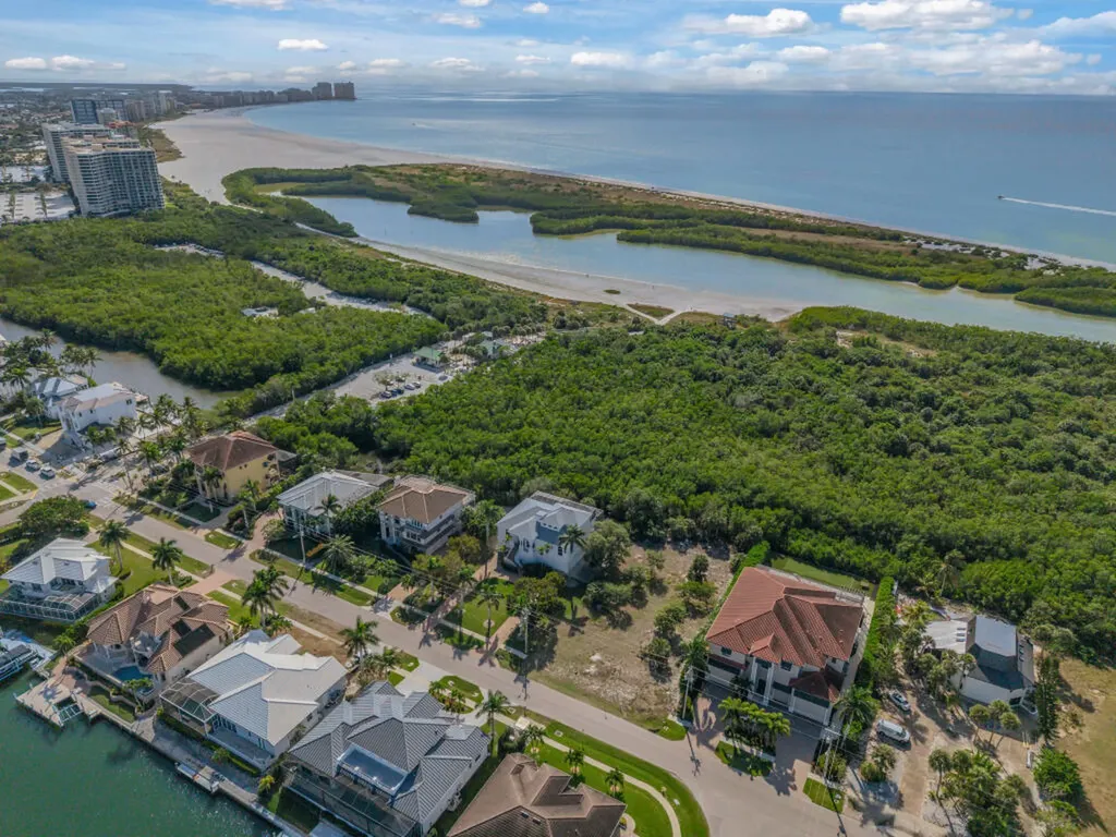 524 Spinnaker Drive Marco Island FL 34145