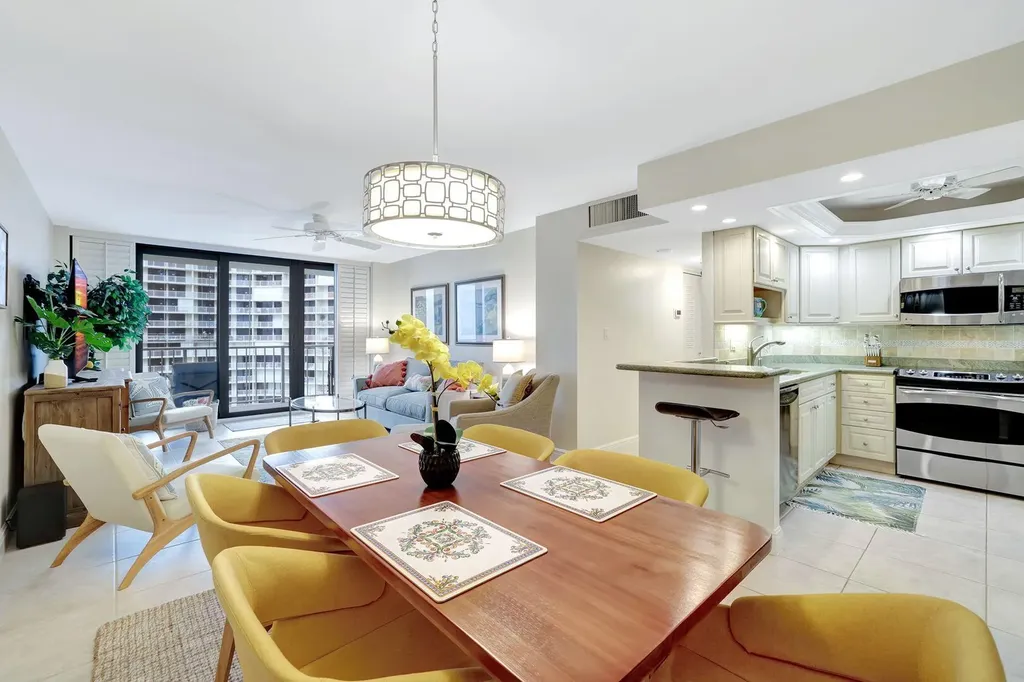 260 Seaview Court Marco Island FL 34145