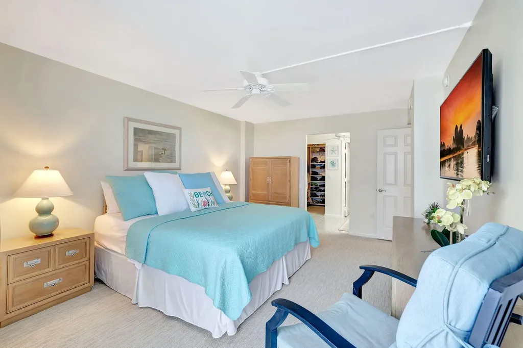 260 Seaview Court Marco Island FL 34145