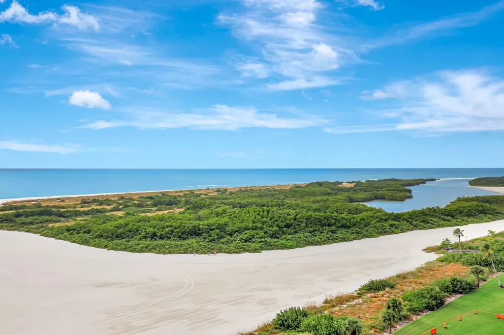 260 Seaview Court Marco Island FL 34145