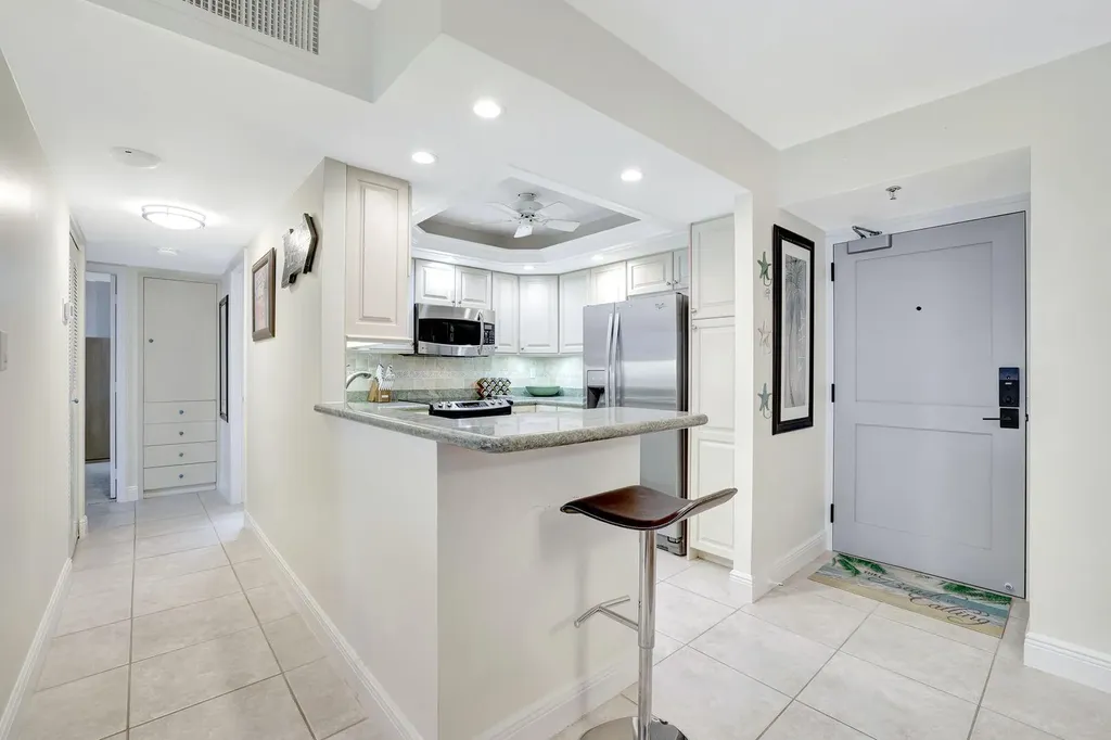 260 Seaview Court Marco Island FL 34145