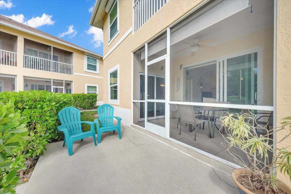 494 Tallwood Marco Island FL 34145