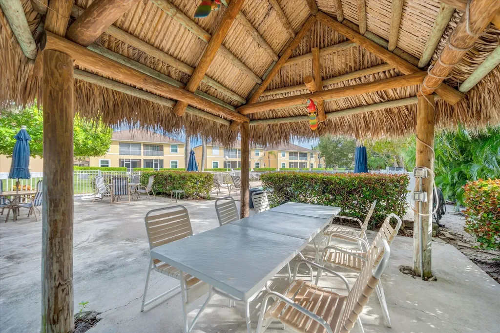 494 Tallwood Marco Island FL 34145