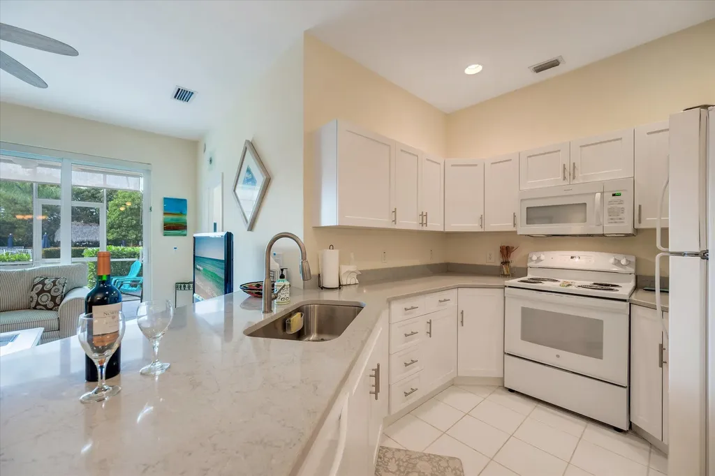 494 Tallwood Marco Island FL 34145