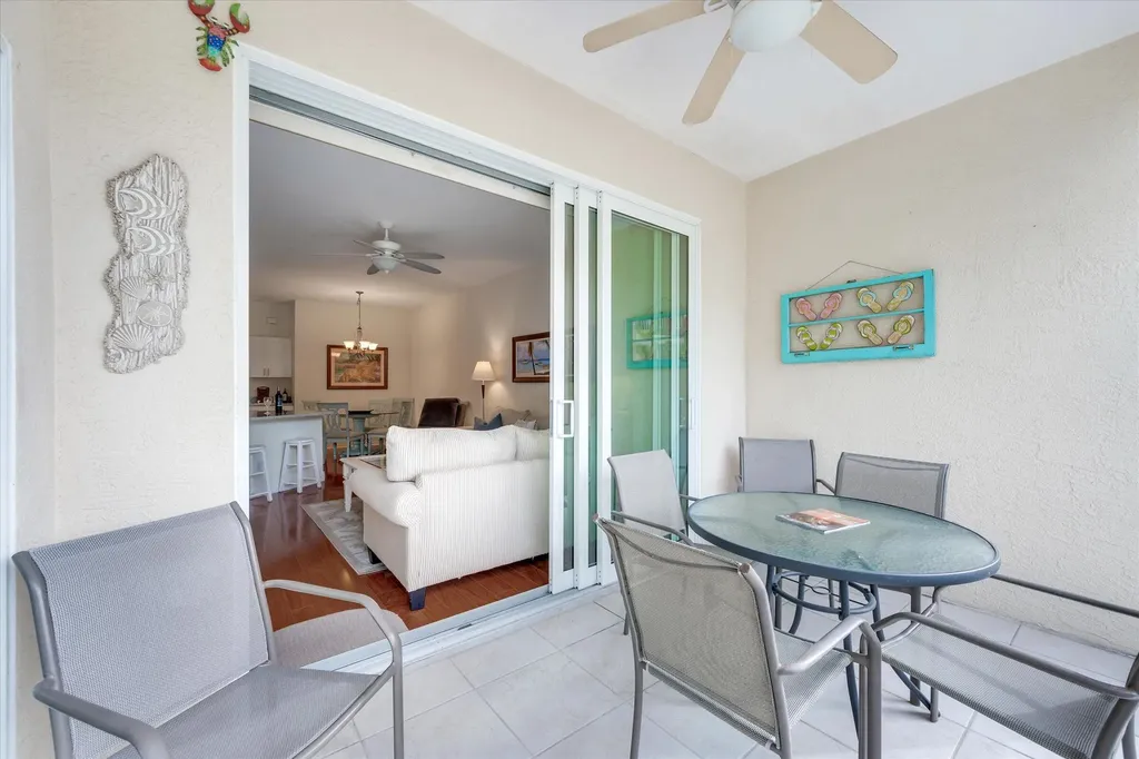 494 Tallwood Marco Island FL 34145