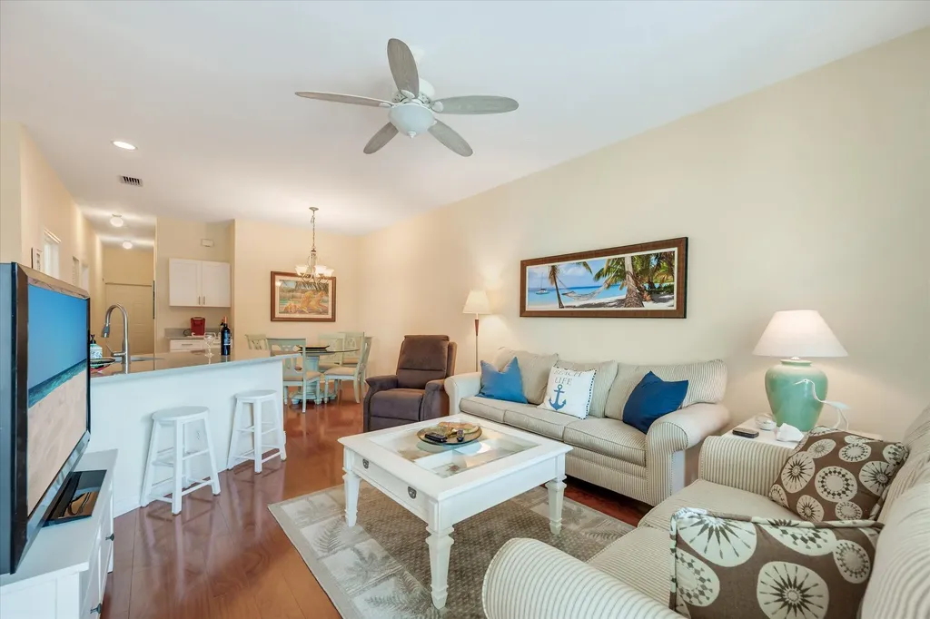 494 Tallwood Marco Island FL 34145