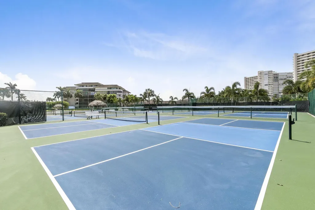 440 Seaview Court Marco Island FL 34145