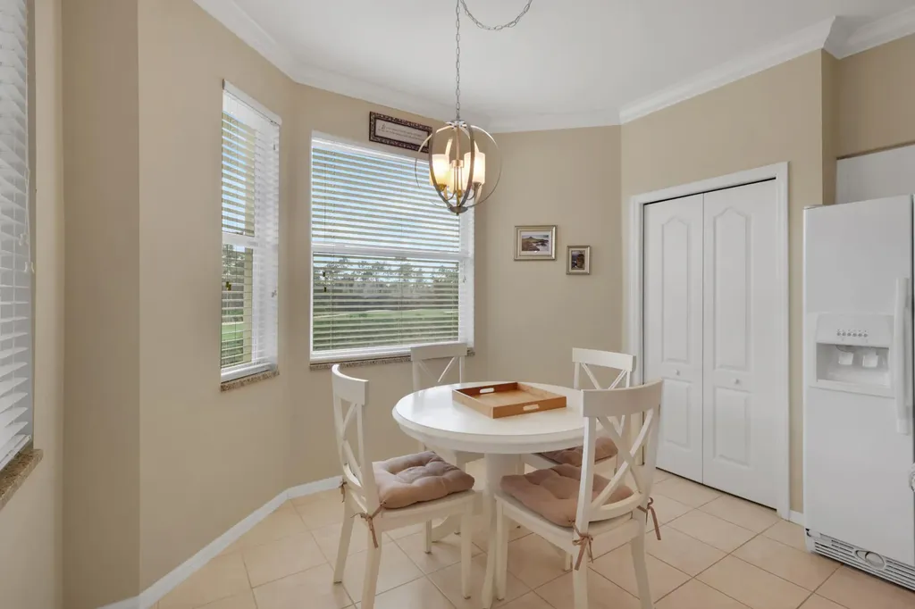 8680 Cedar Hammock Circle Naples FL 34112