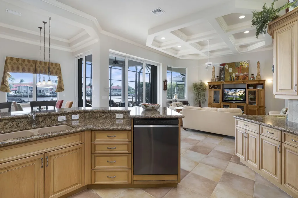 93 S Seas Marco Island FL 34145