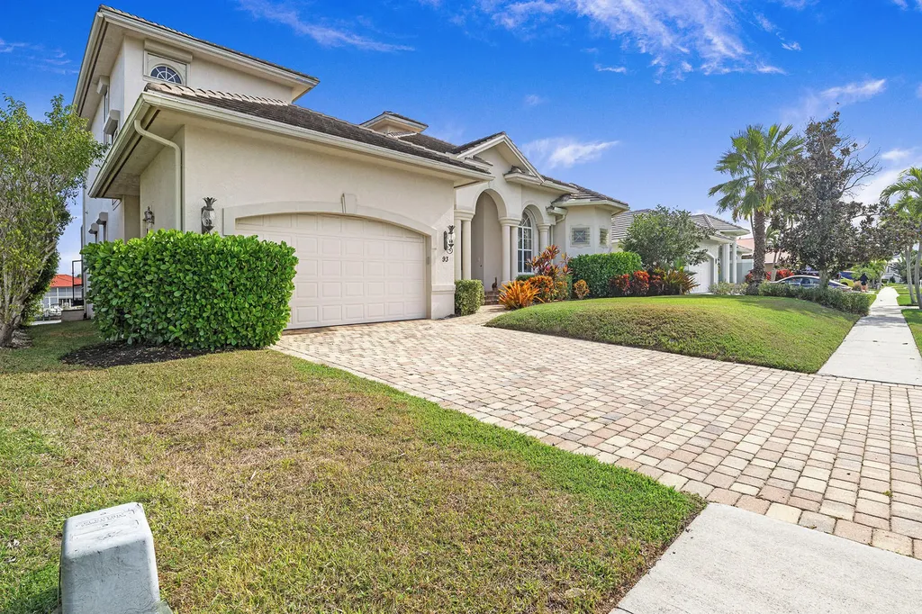 93 S Seas Marco Island FL 34145