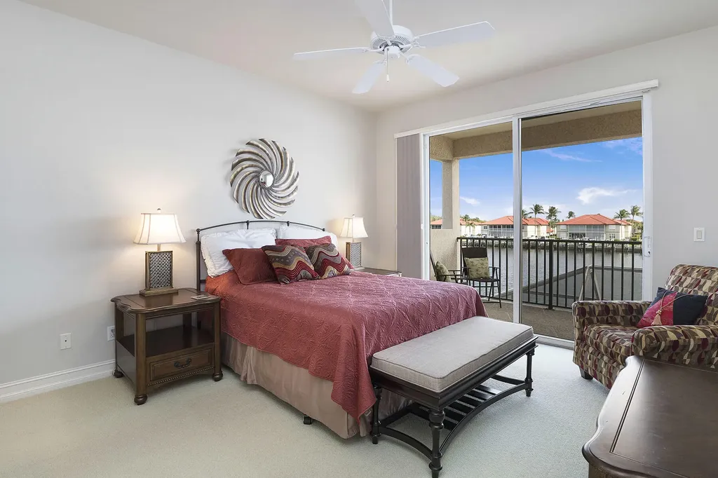 93 S Seas Marco Island FL 34145