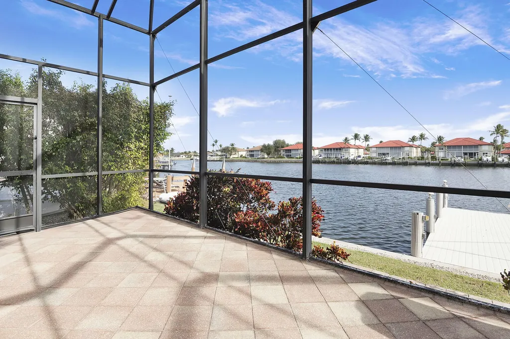 93 S Seas Marco Island FL 34145